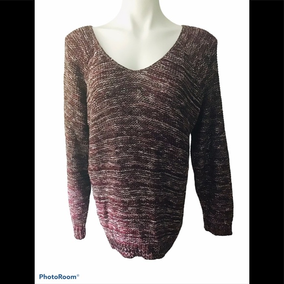 Susina V-neck back strap marled knit sweater. - Picture 2 of 11